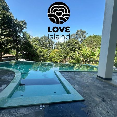 Love Island Galle Esterno foto